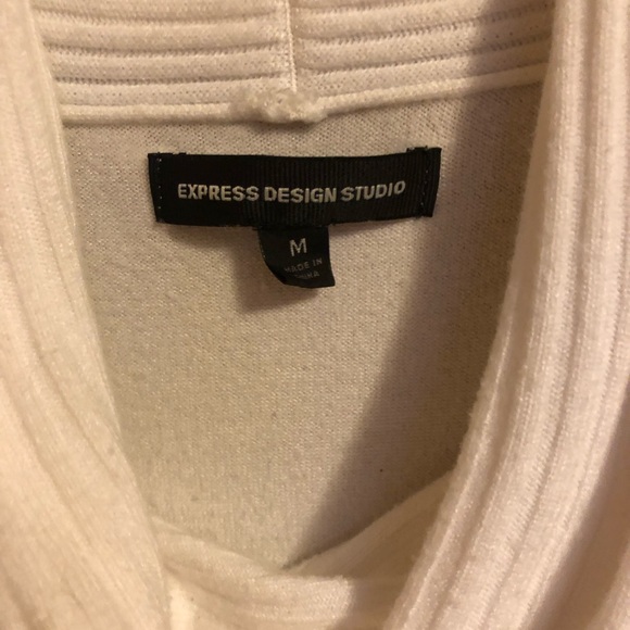 Sweater - Picture 3 of 3